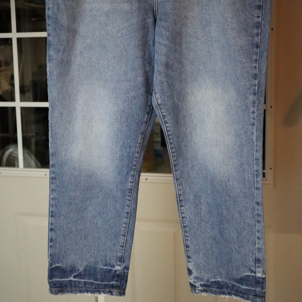 Universal Thread High Rise Straight Jeans - Picture 5 of 5